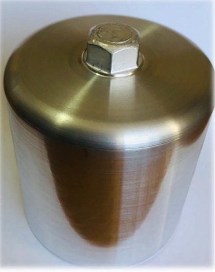 Cilindro de aluminio con tapa hexagonal maquinado en CNC